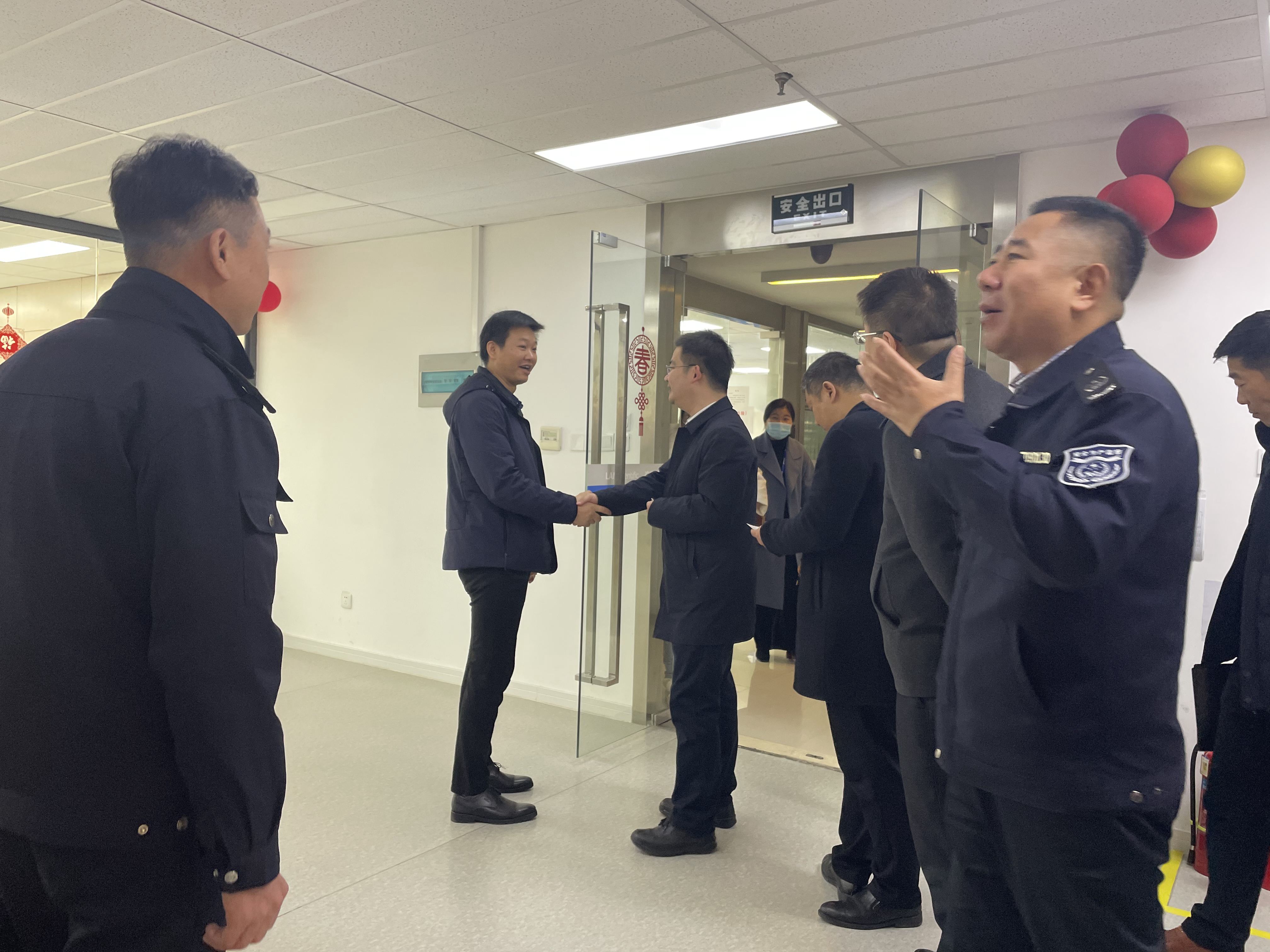 企业动态丨高新区科创局领导一行莅临我司考察参观！(图1)