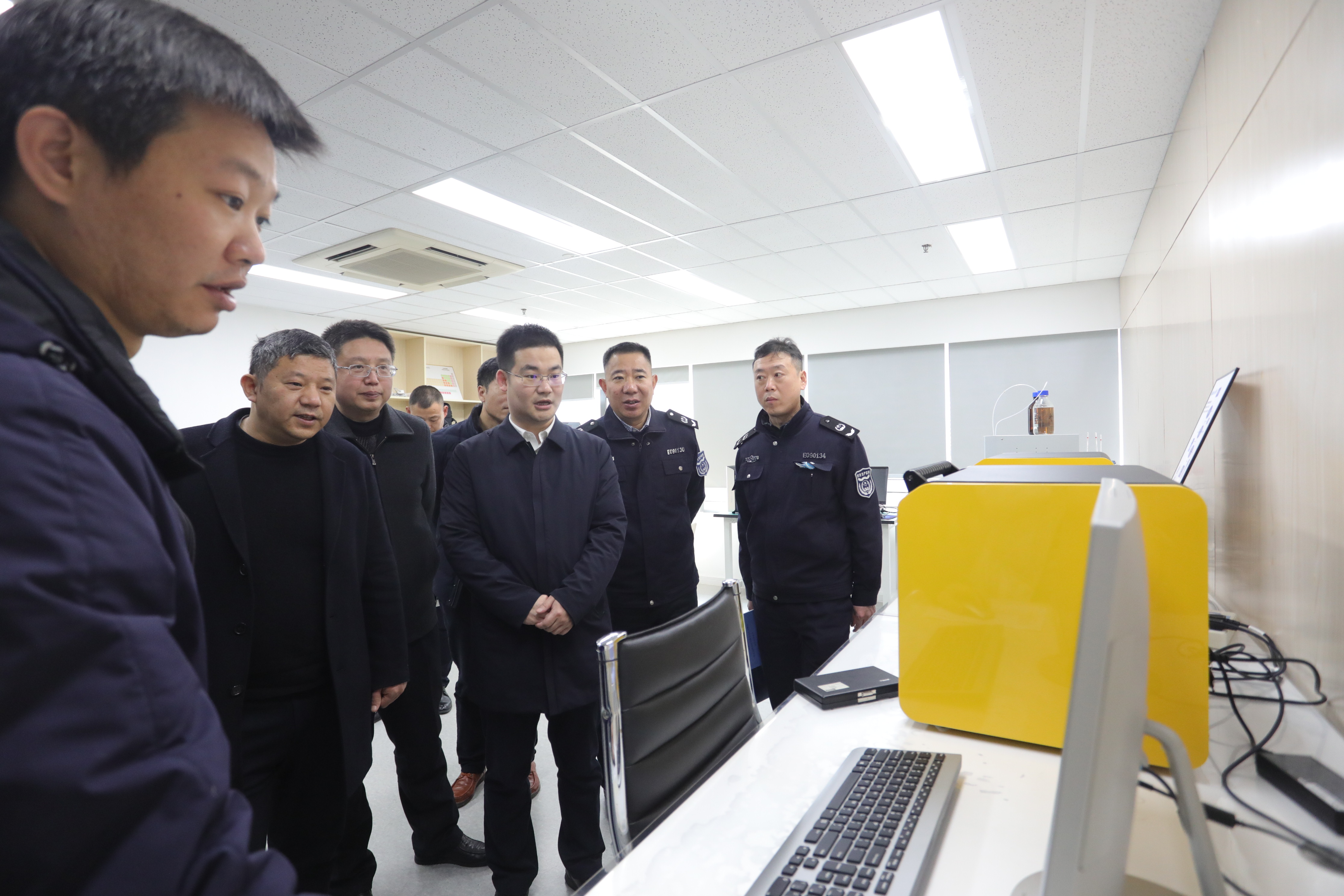 企业动态丨高新区科创局领导一行莅临我司考察参观！(图2)