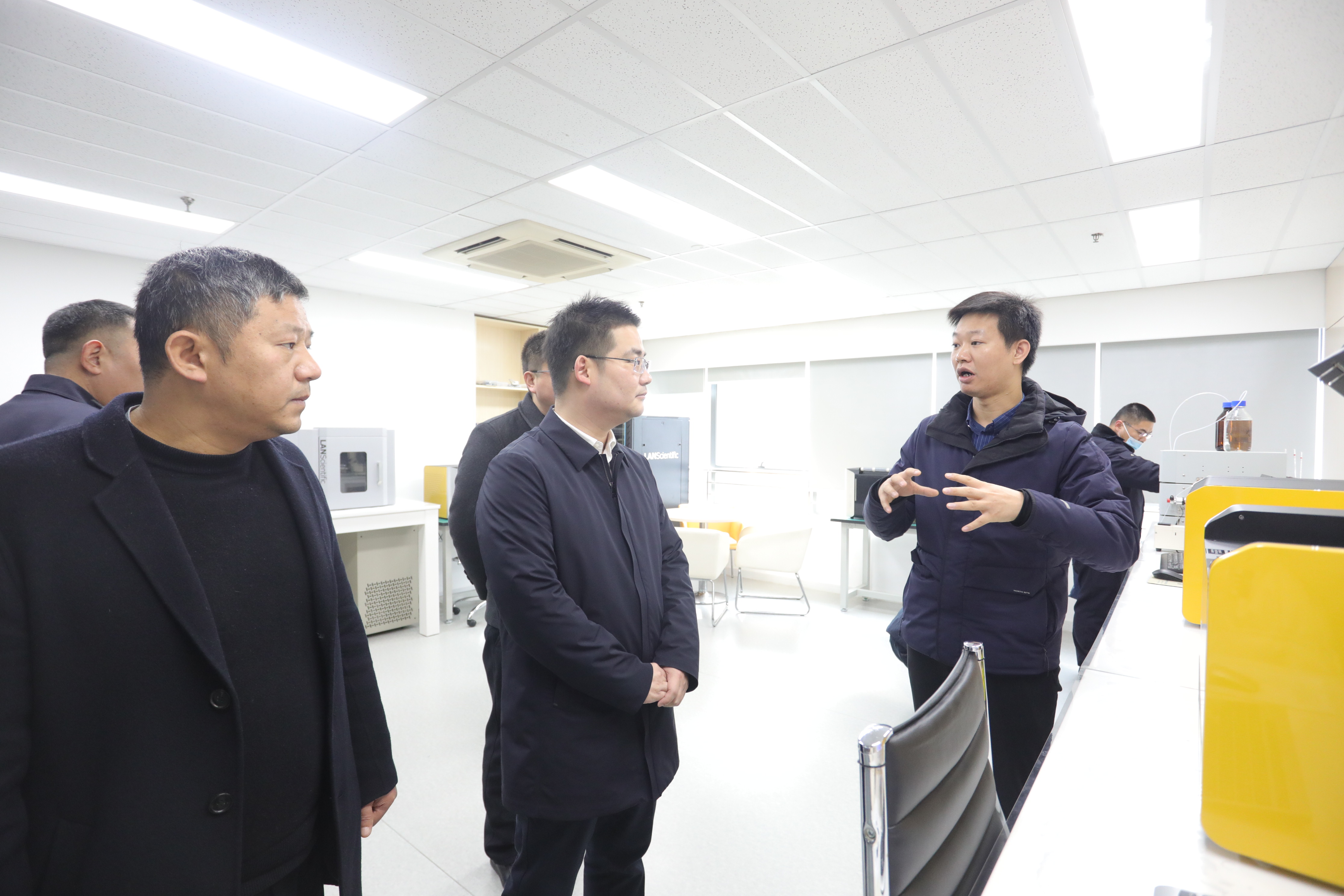 企业动态丨高新区科创局领导一行莅临我司考察参观！(图3)